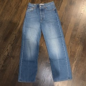 Levi’s Ribcage Straight Jeans